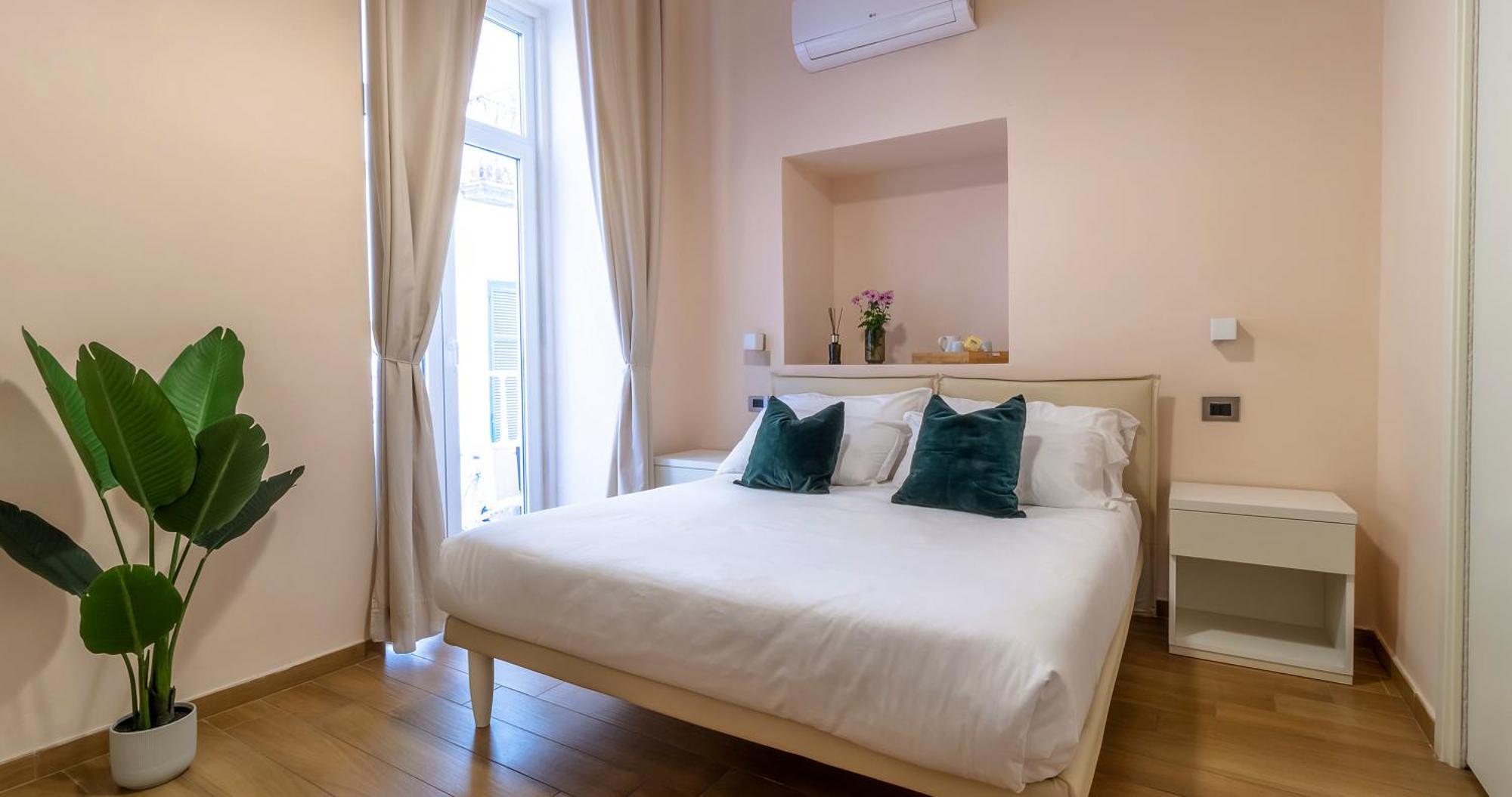 Musto Suites & Rooms Nápoly Kültér fotó